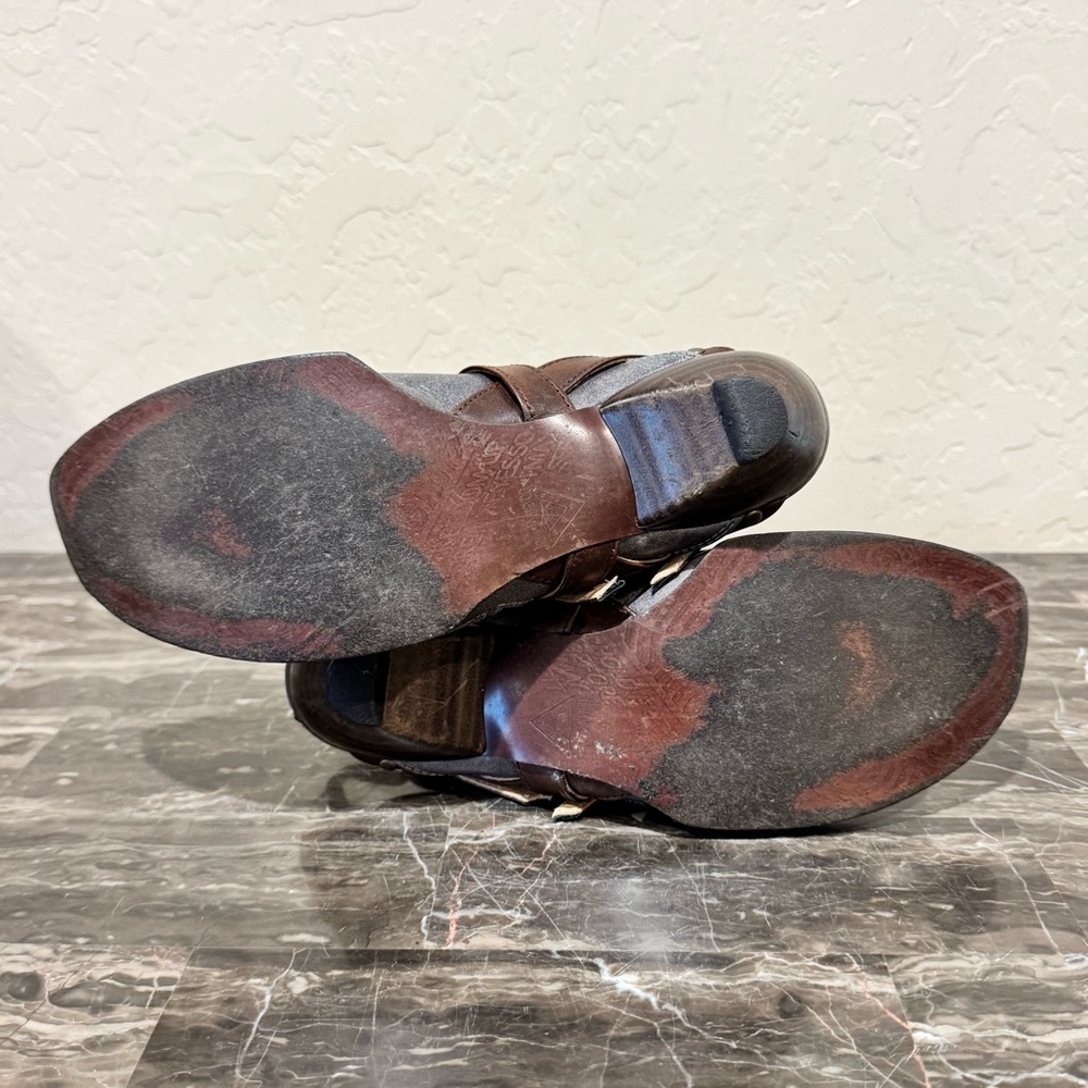 Vintage John Fluevog Studded Leather Slingback Pumps - Picture 10 of 13